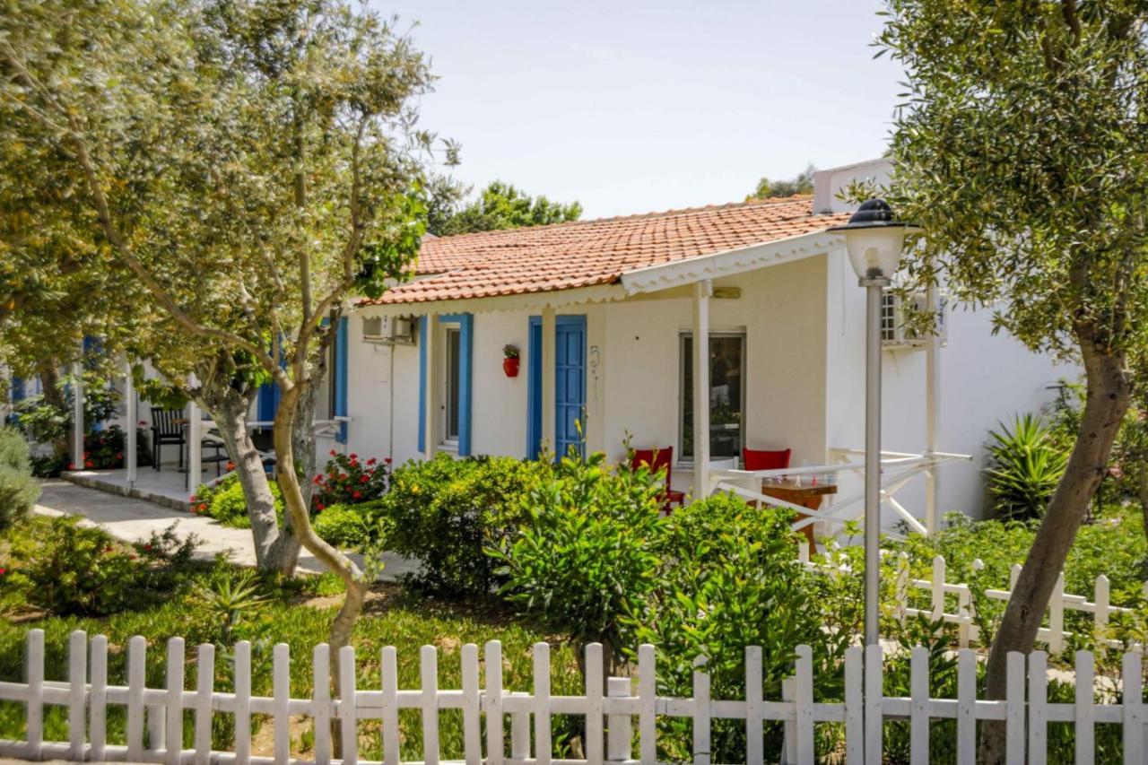 Hotel Teos Ormanci Tatil Koyu à Seferihisar Extérieur photo