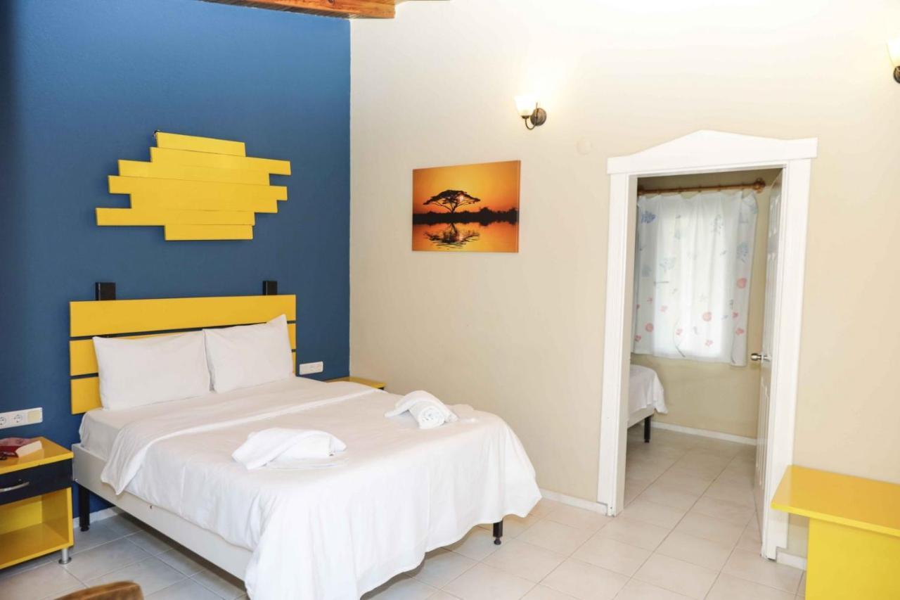 Hotel Teos Ormanci Tatil Koyu à Seferihisar Extérieur photo