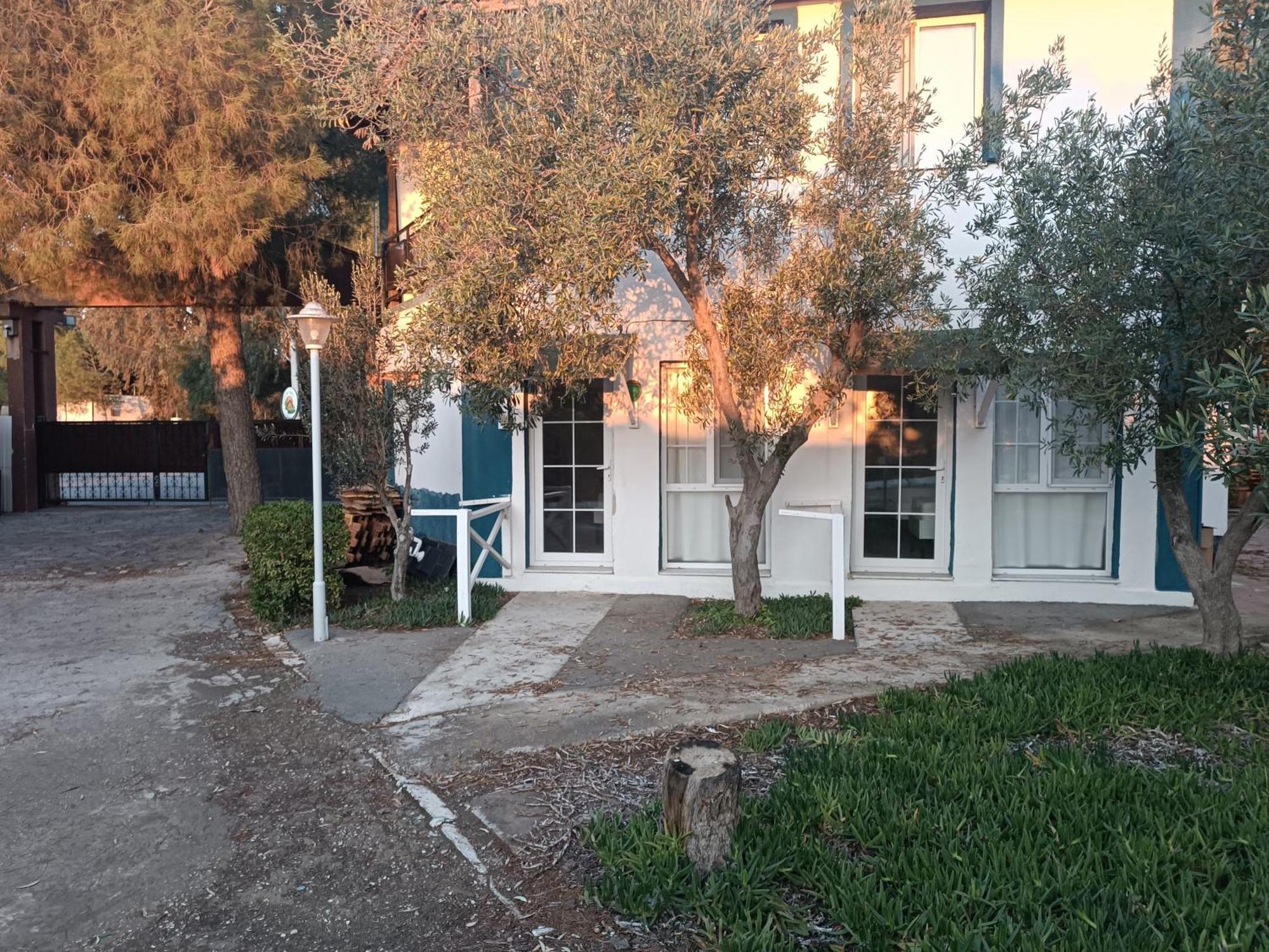 Hotel Teos Ormanci Tatil Koyu à Seferihisar Extérieur photo
