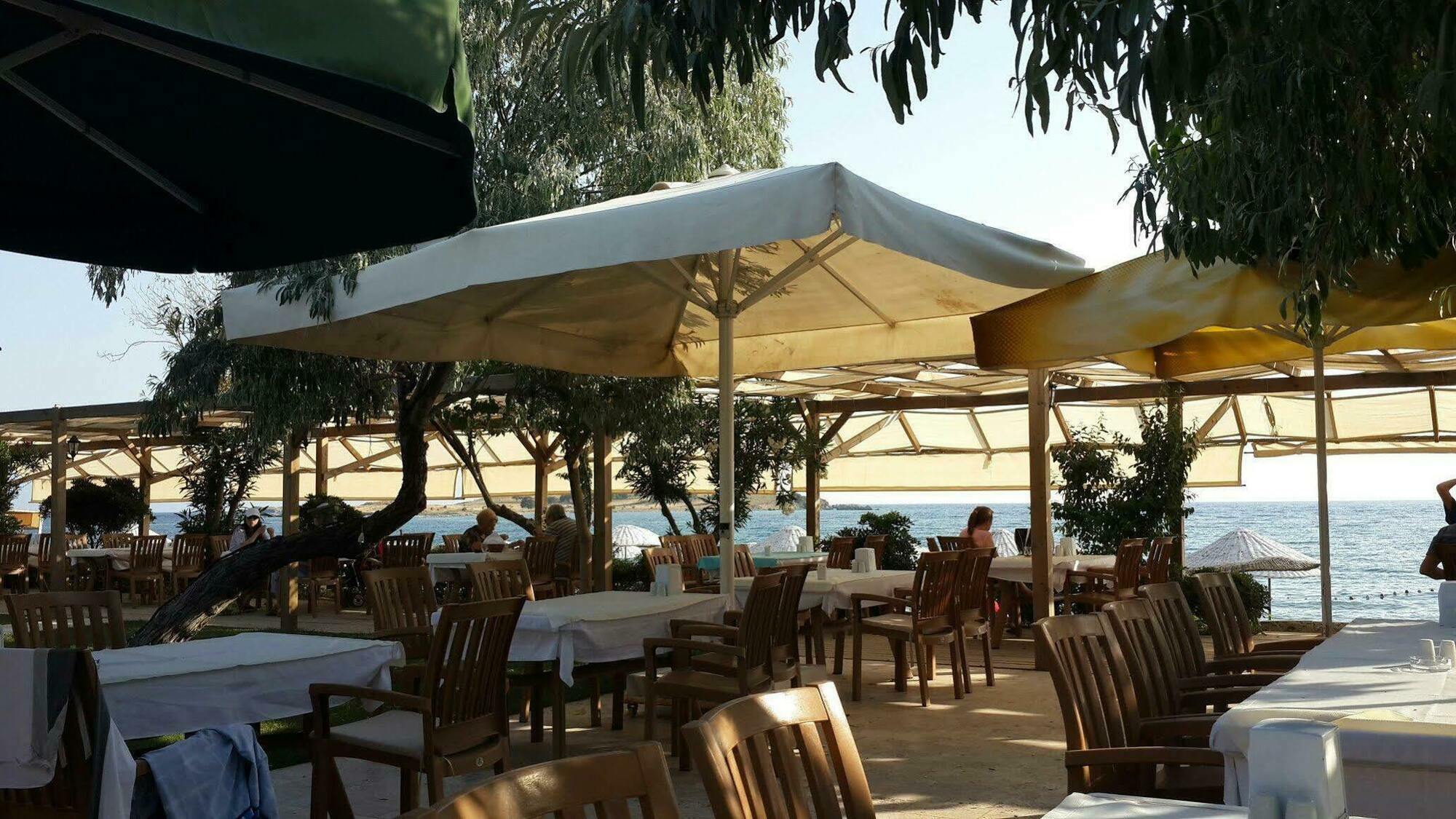 Hotel Teos Ormanci Tatil Koyu à Seferihisar Extérieur photo