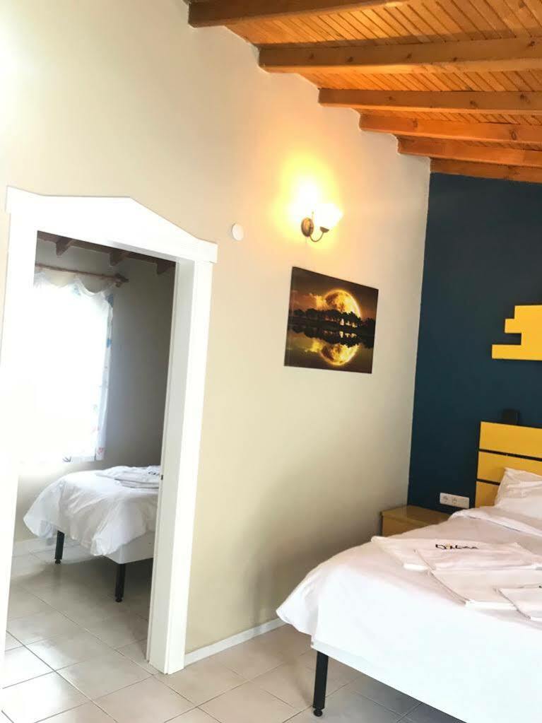Hotel Teos Ormanci Tatil Koyu à Seferihisar Extérieur photo